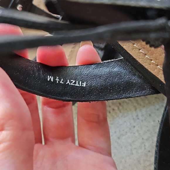 Tahari Strappy Sandals - Picture 6 of 6